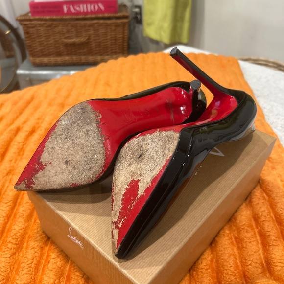 Black Patent Christian Louboutins Pigalle Plato 120 - Picture 5 of 6